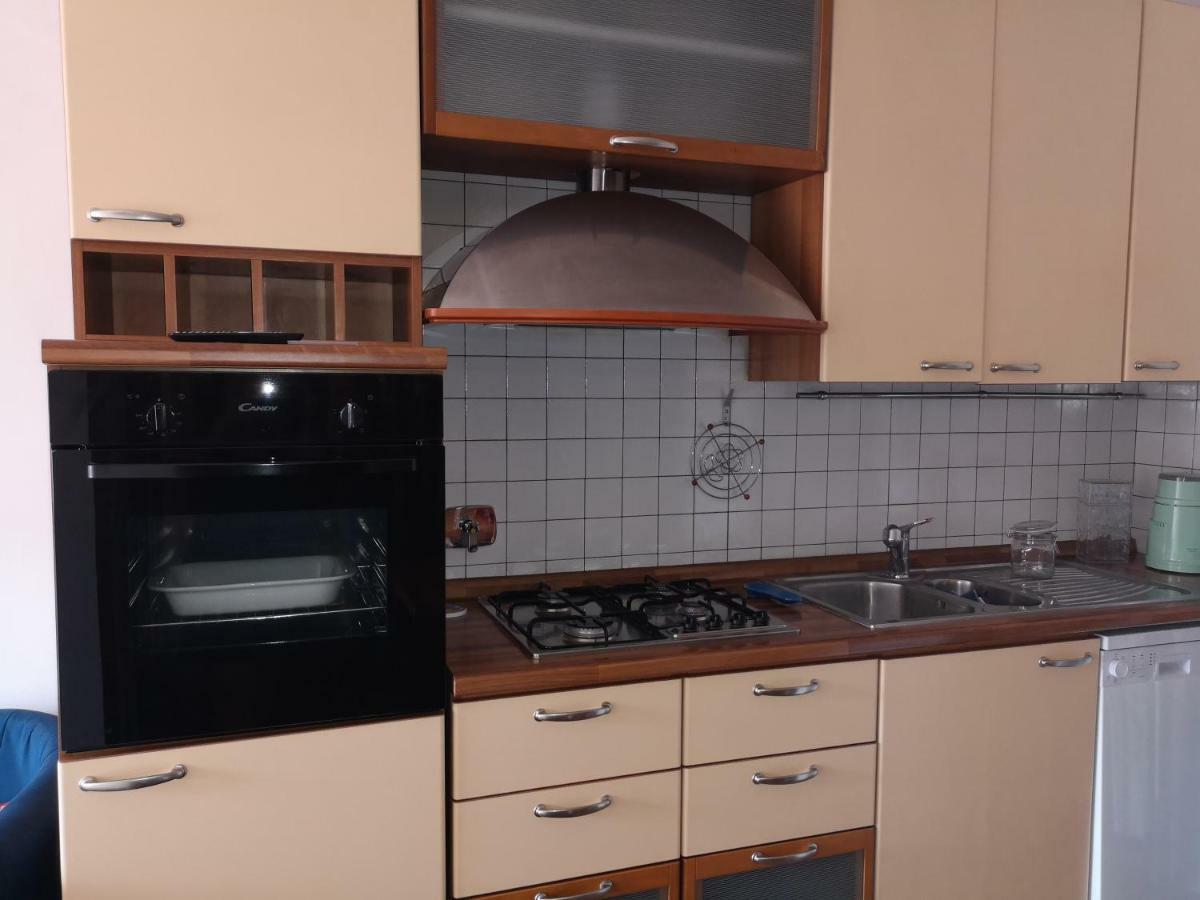 Checchi House * Roma