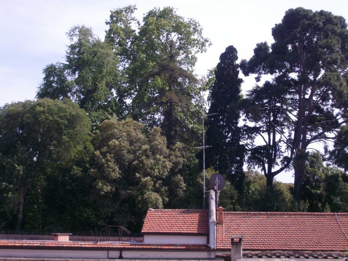 President Gardens Roma