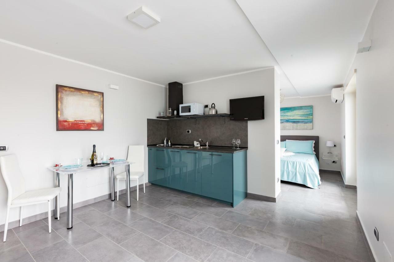 Penthouse 41 In Trastevere With Big Terrace Roma