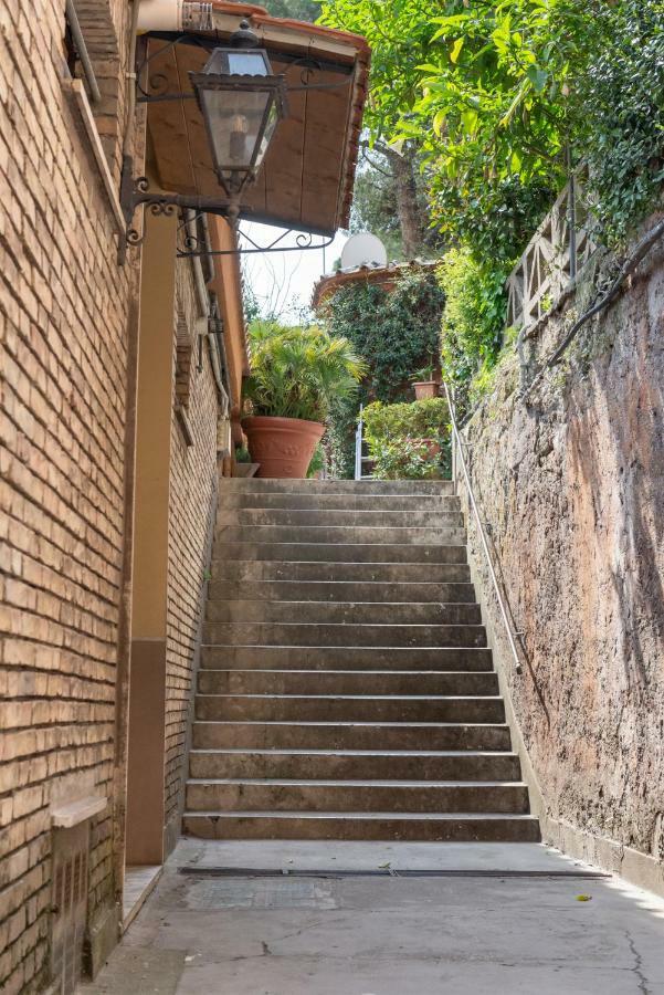 Apartment Via Nicola Fabrizi Rom
