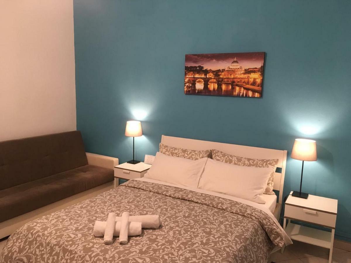 Amoraroma, Economy With Shared Bathrooms Gasthof 3*