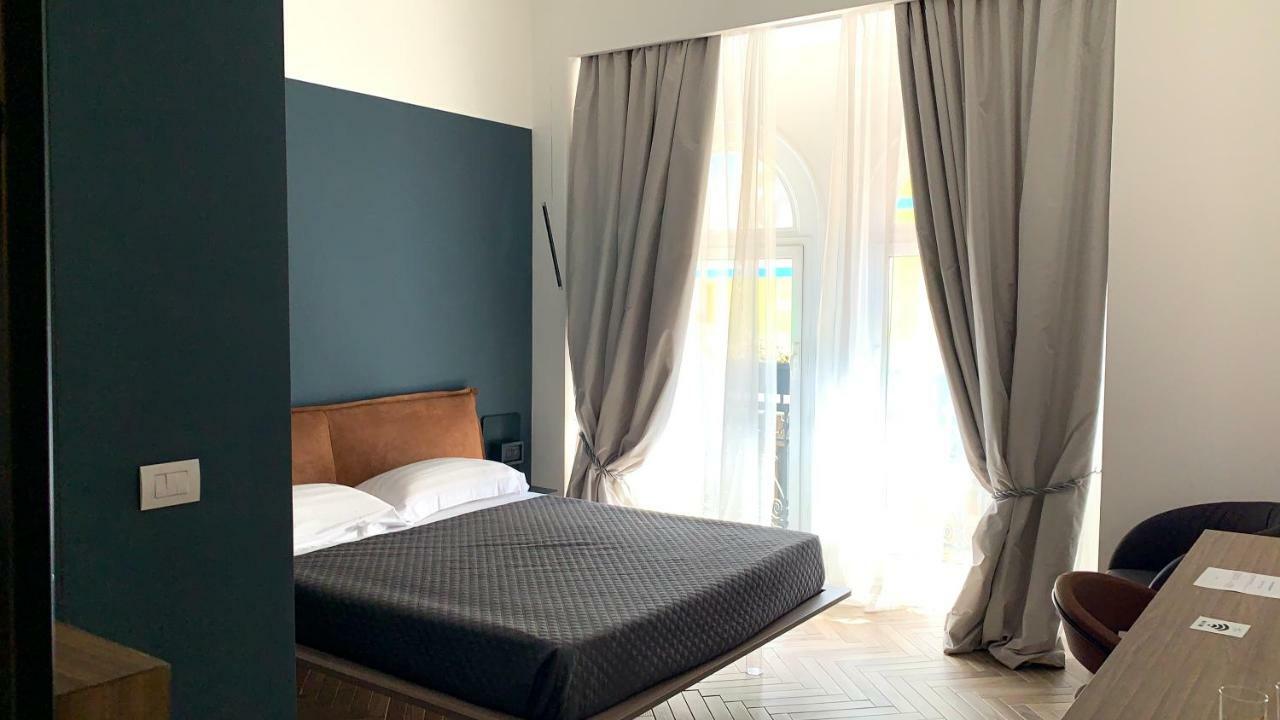 Florea Palace Pensión Roma