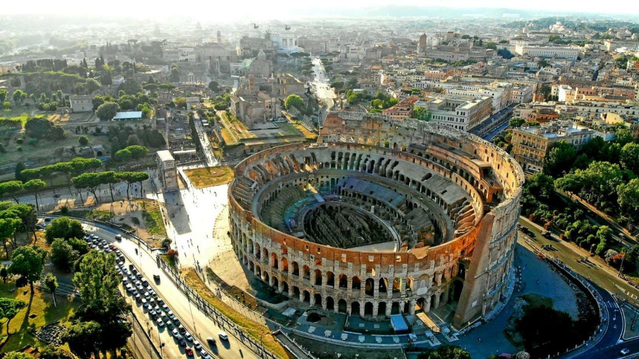 Fly * Roma
