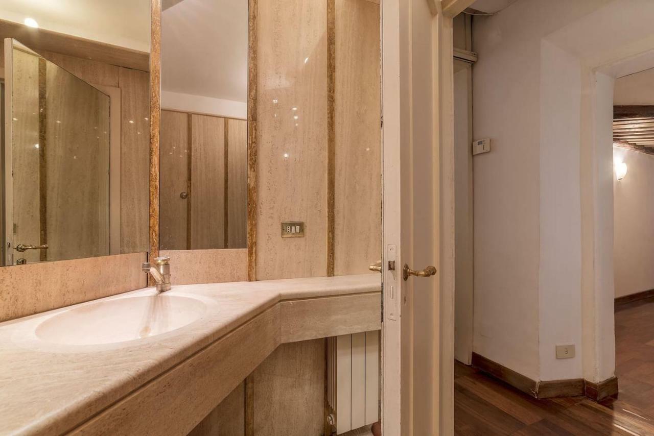 Unique Opportunity To Live In A Renaissance Palace - Ac/wi-fi Apartamento *