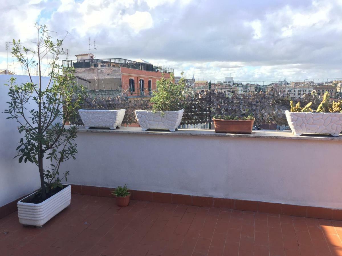 Pensión Bakirooms