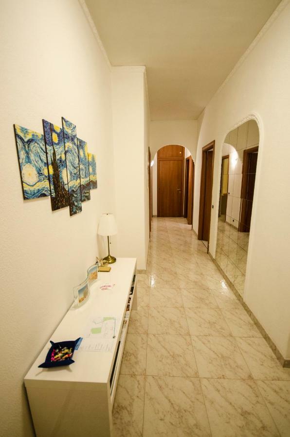 Hello Rose - Intero Roma