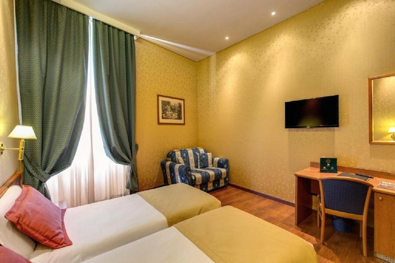 Hotell Impero 3*