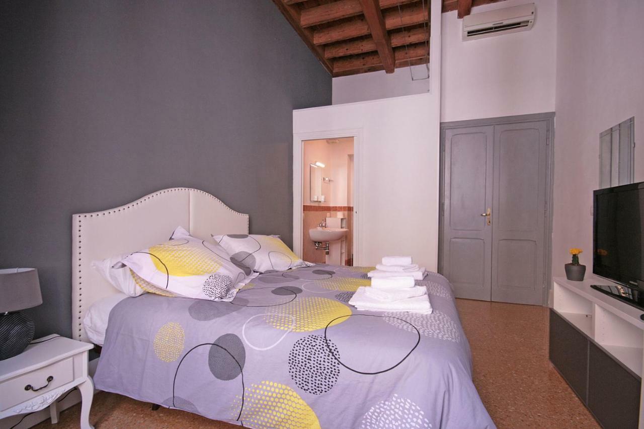 Trastevere 3 Bedrooms *