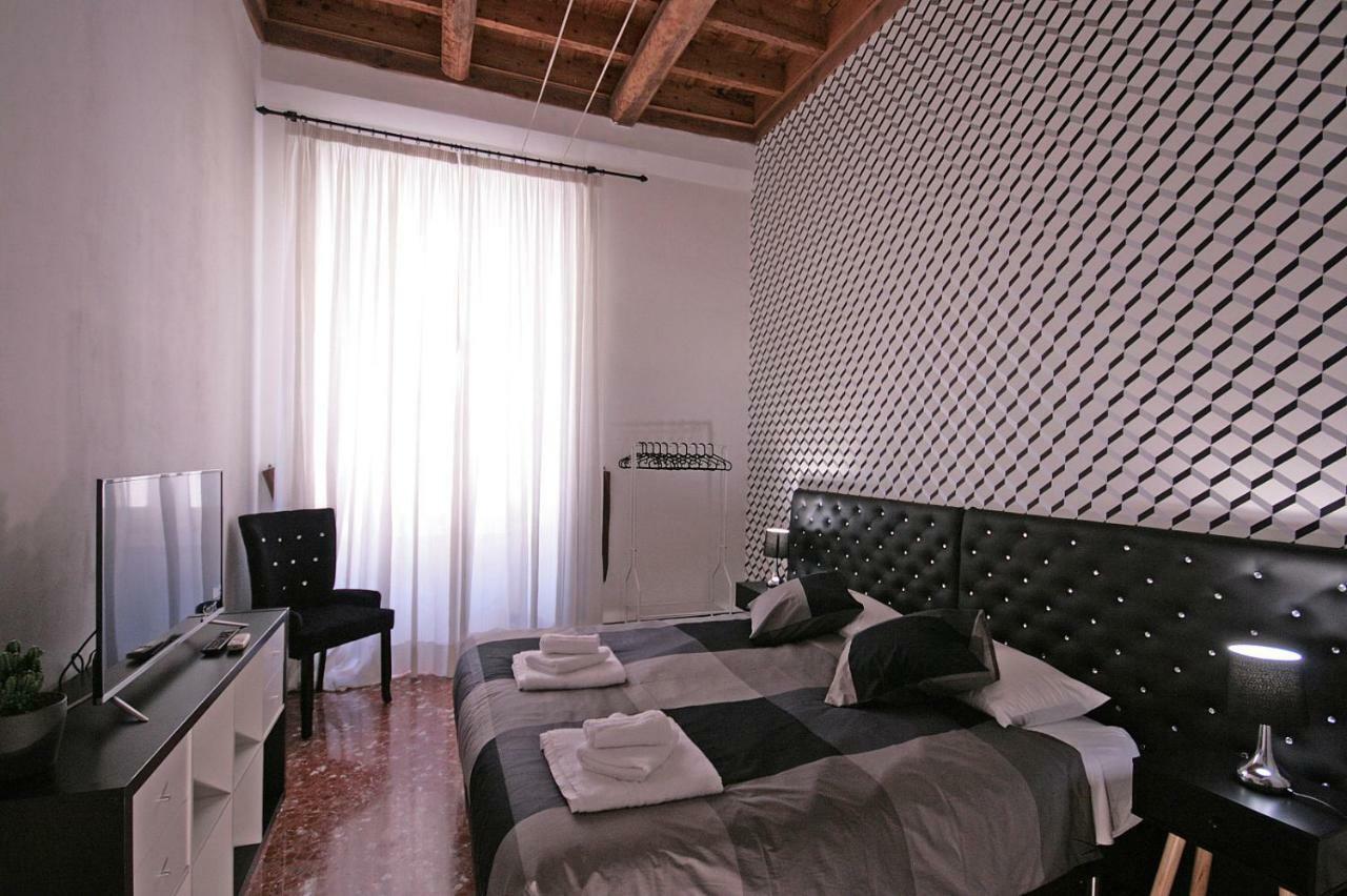 Trastevere 3 Bedrooms Appartamento