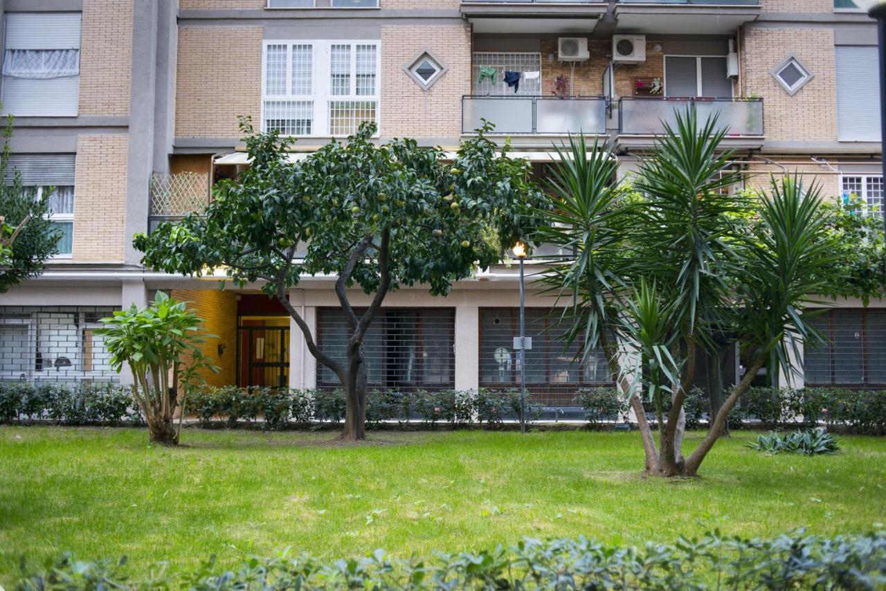 Cm Piramide Bed and breakfast *