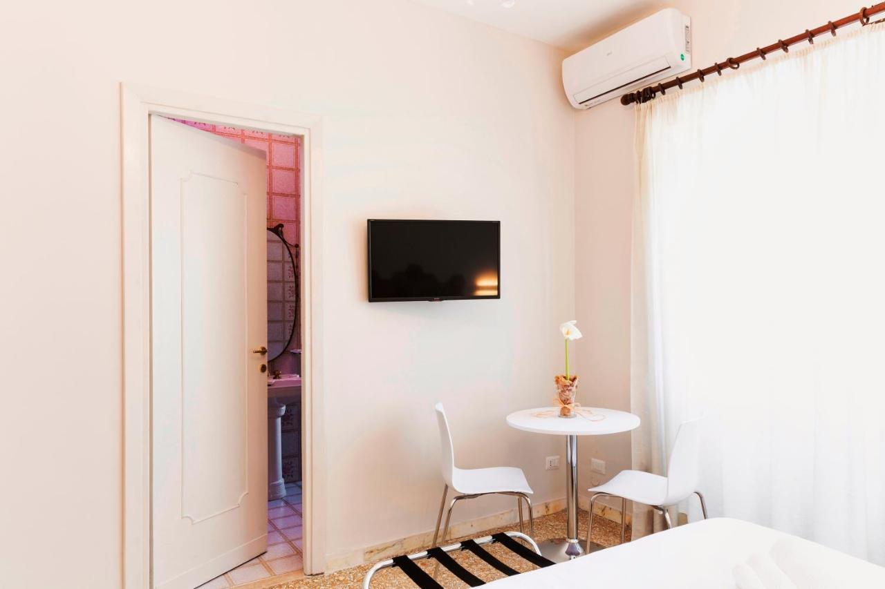 Talenti Fucini Bed and breakfast *