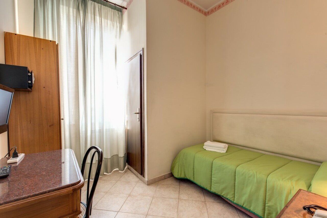 Cambridge Hotell Roma