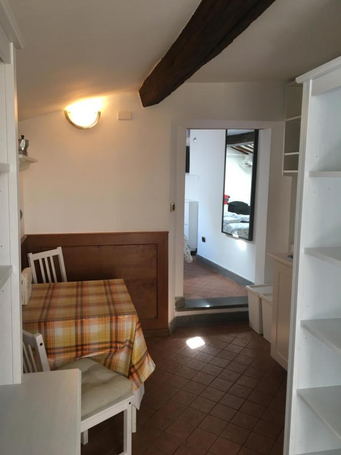 M9 Pantheon Attic 12 Apartment Rom