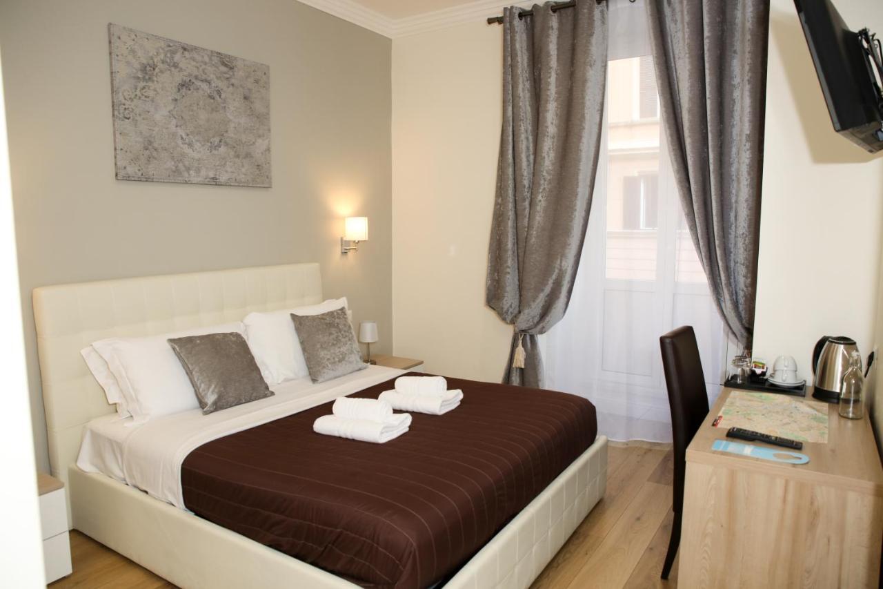 Vatican Comfort Suites 2*