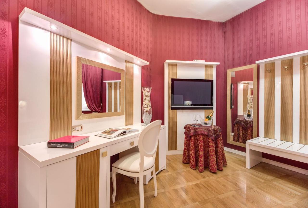 Relais Fontana Di Trevi Rom