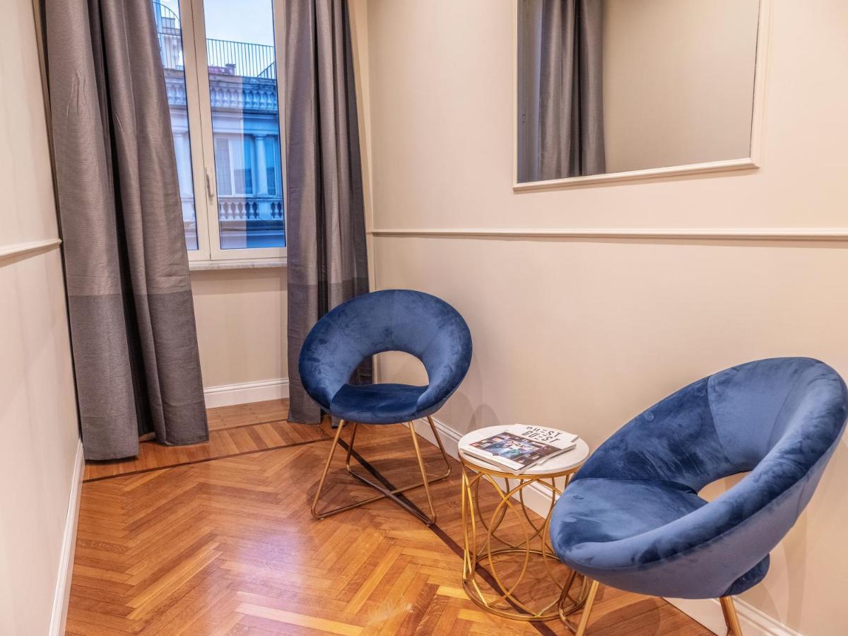 Vatican Palace By Premium Collection Roma