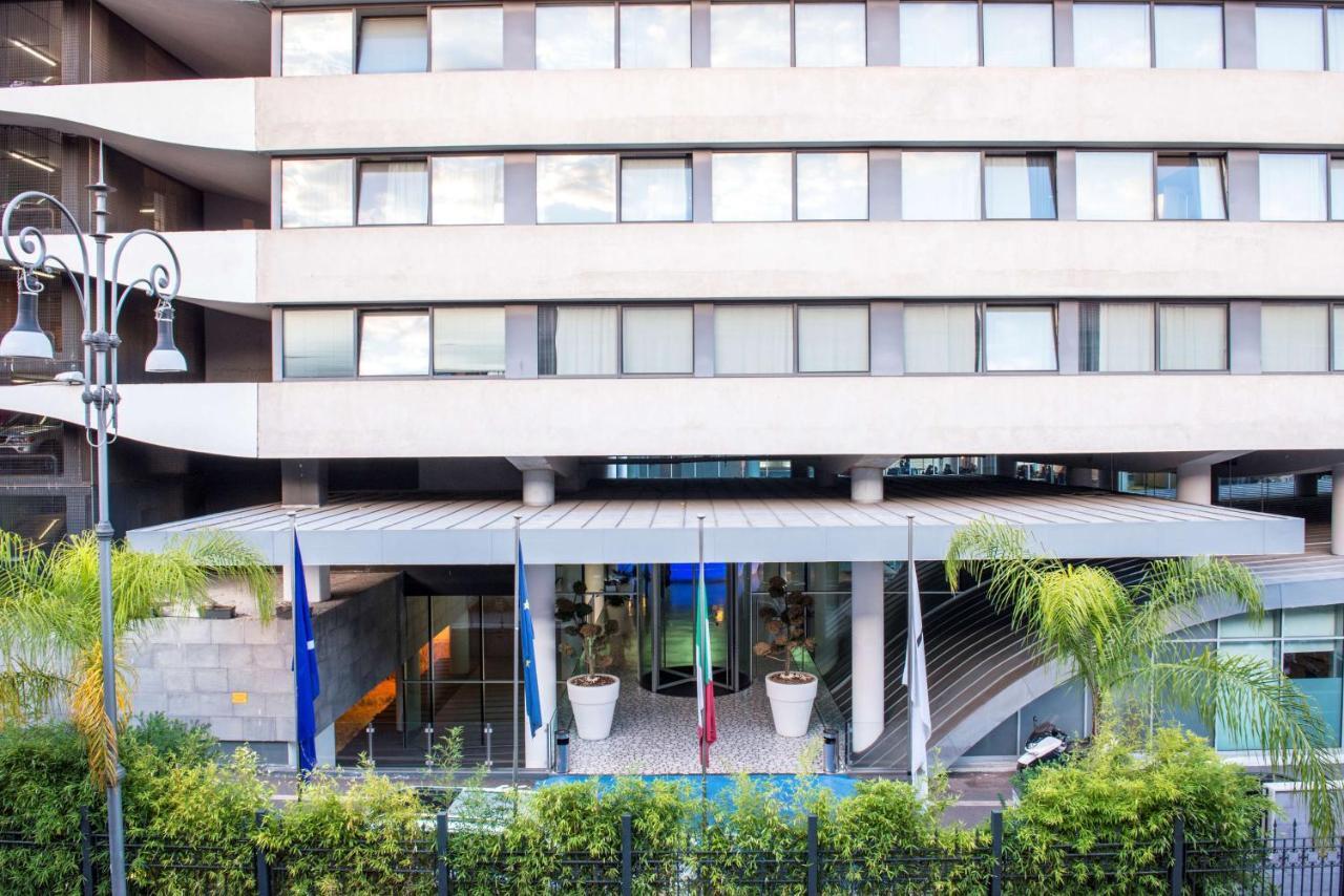 Radisson Blu Es. Hotel, 5*