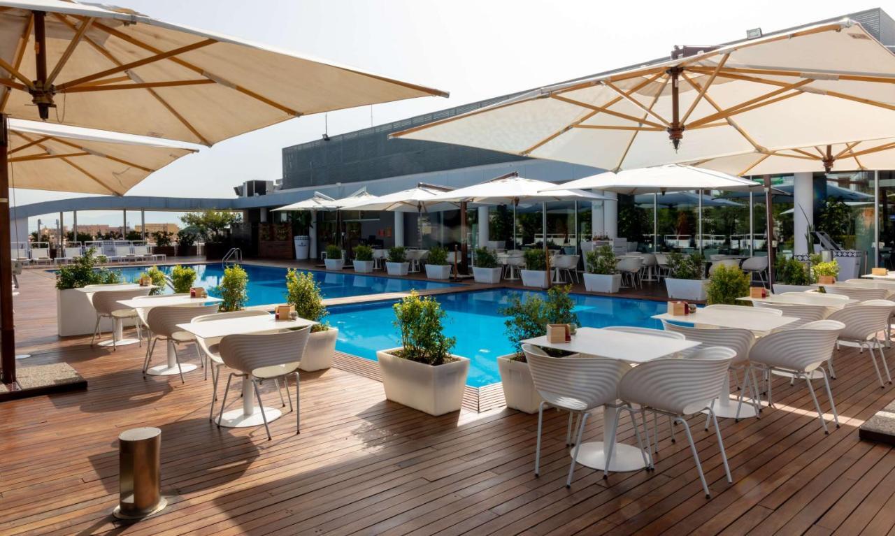 Hotel Radisson Blu Es. Hotel, 5*