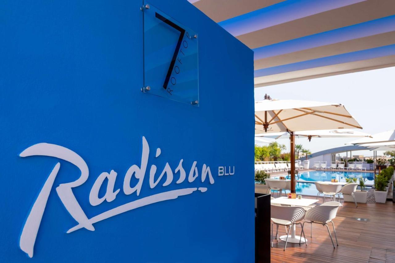 Radisson Blu Es. Hotel, Hotel