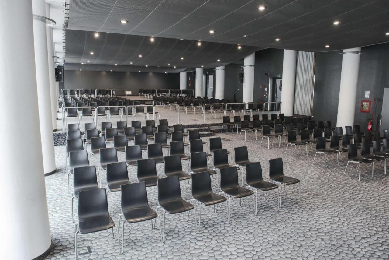 Hotel Radisson Blu Es. Hotel,