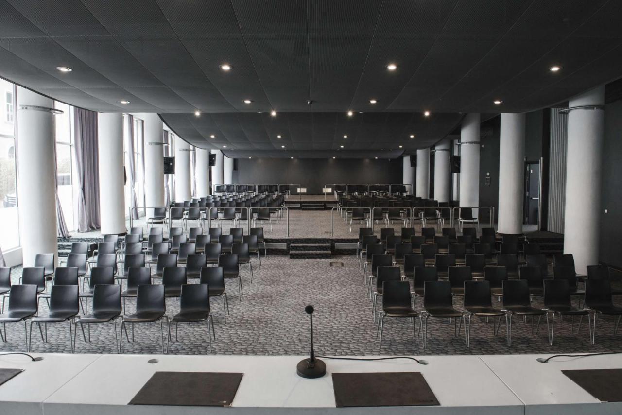 Radisson Blu Es. Hotel, 5*