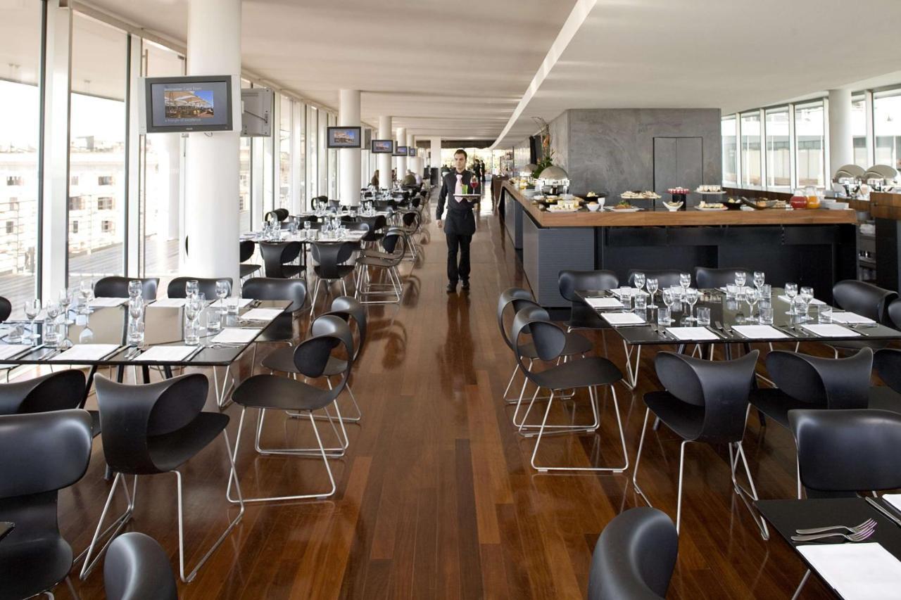Radisson Blu Es. Hotel, Hotel