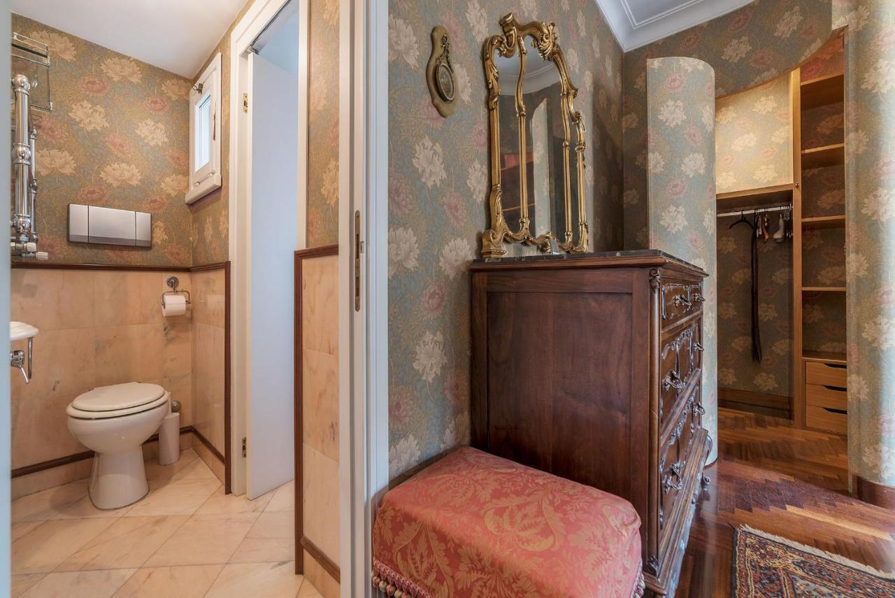 Leilighet Quiet And Classic On Two Floors, By Trevi Fountain - Fromhometorome Roma