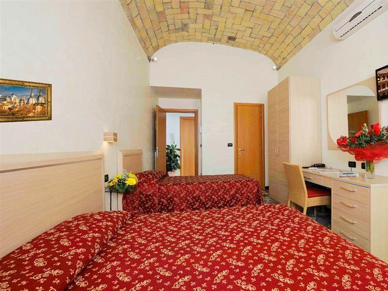 Contilia 3* Rom