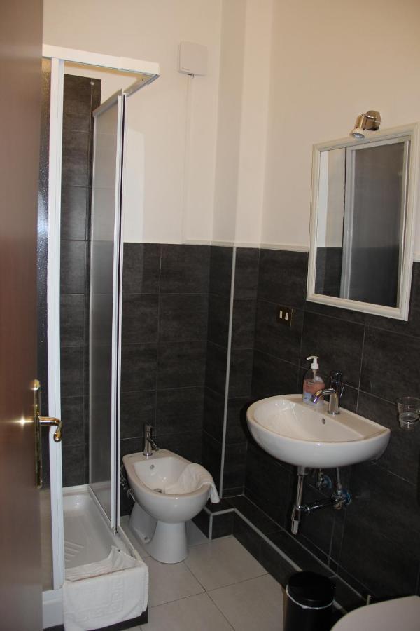 Domus Vatican Holiday's Bed & Breakfast Roma