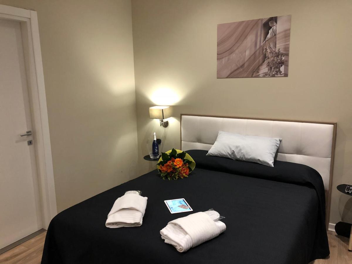 Trevi Portrait Bed and breakfast 2*