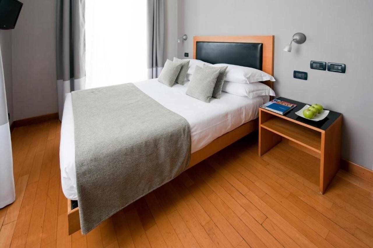 Western Ars Hotel Roma
