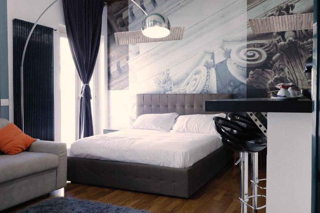 Dimora Frattina Bed & Breakfast Rome