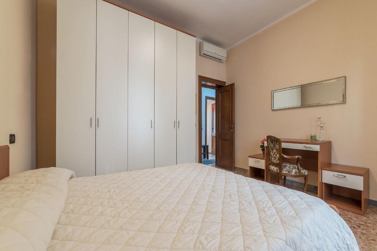 Stazione Termini & Castro Pretorio Flat Leilighet Roma