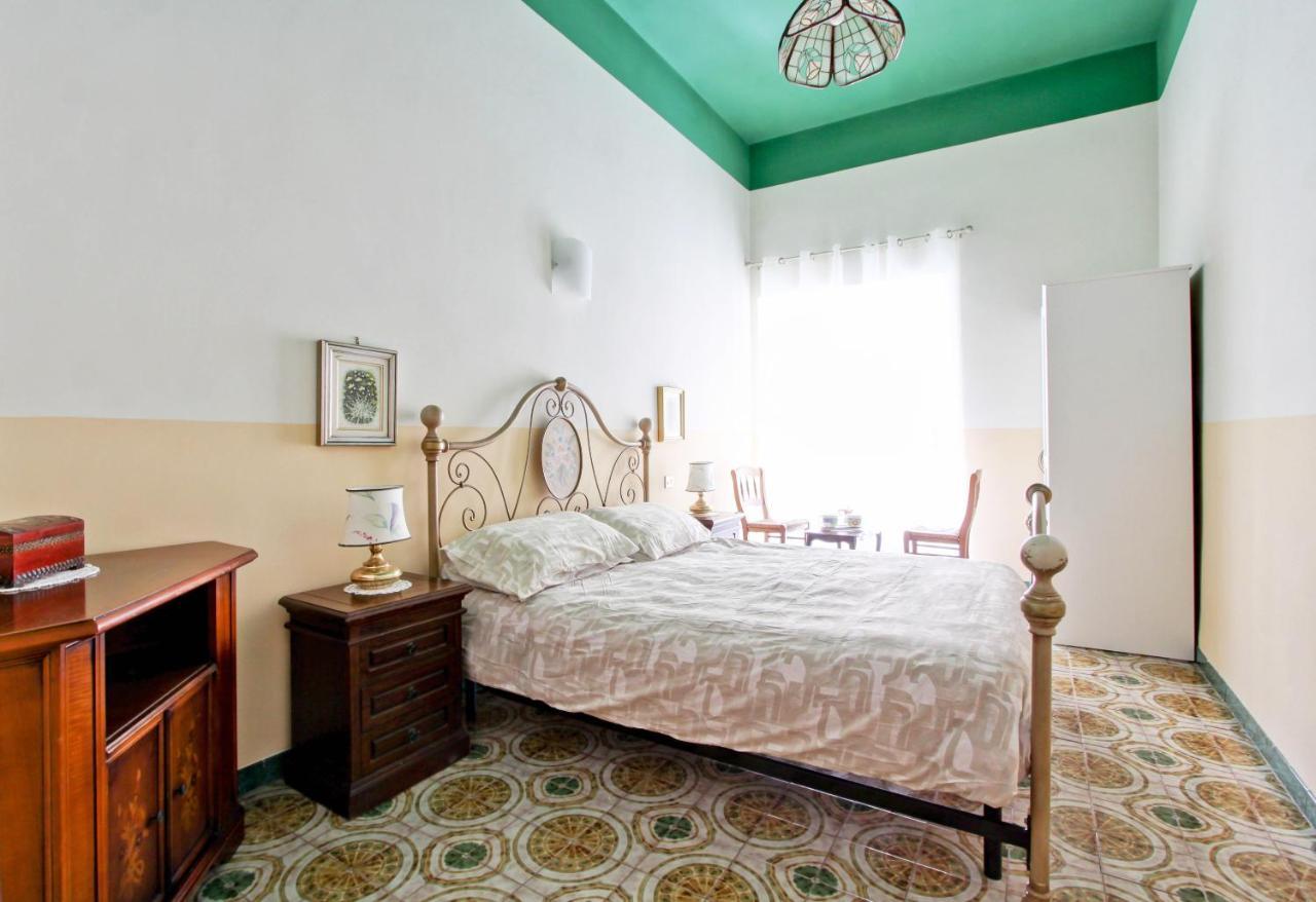 Roman Apartment Apartamento *