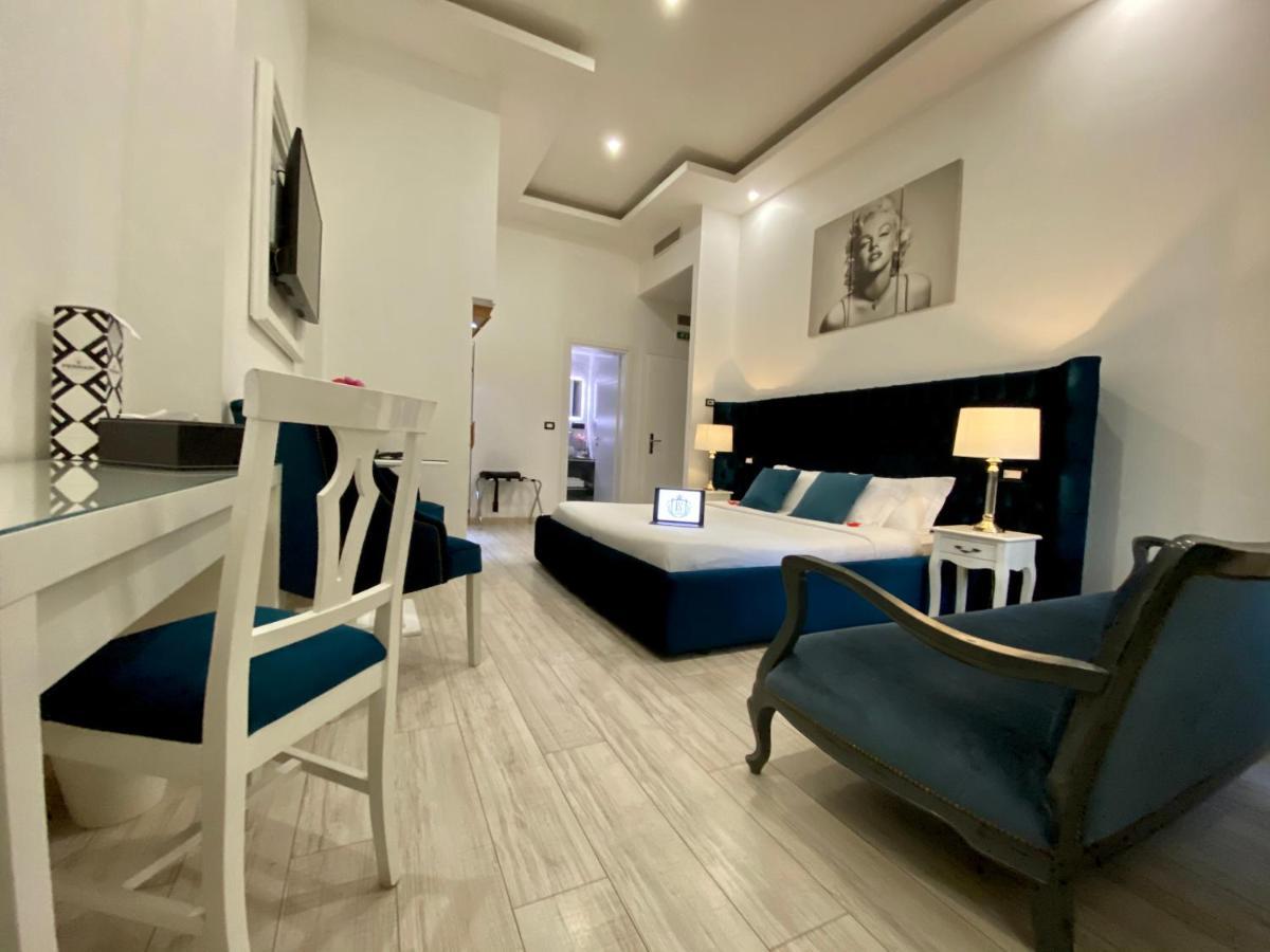 Escape Luxury Hotel