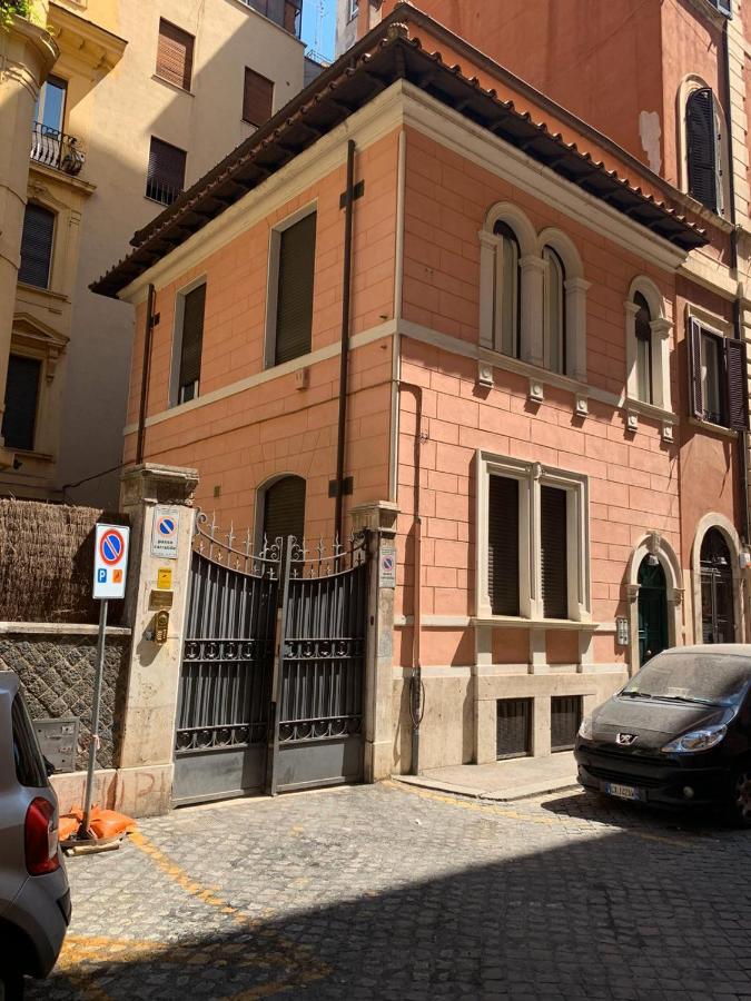 Bed & Breakfast Profumo Maison Ripetta Roma