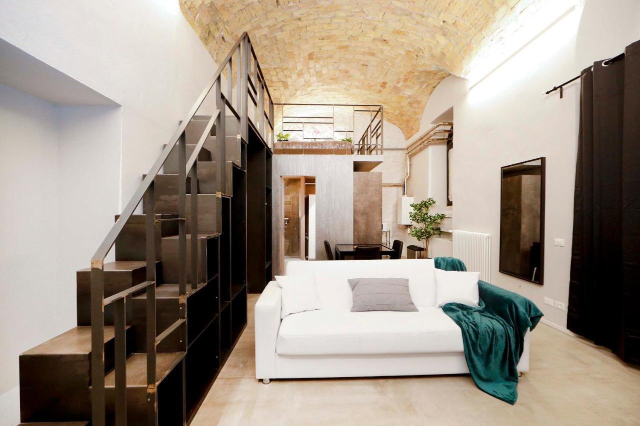 Post Industrial Loft Trastevere - Collection Apartment *