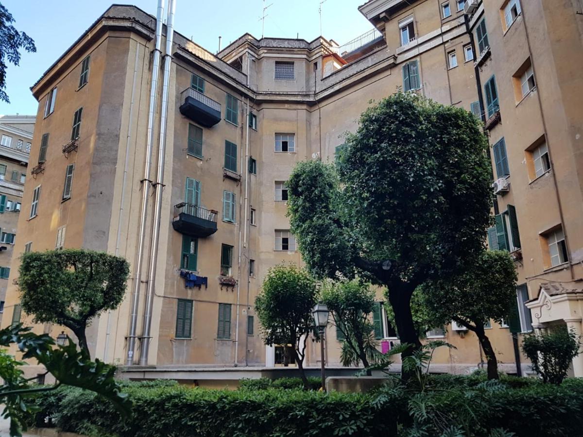 Ave Cesare Roma